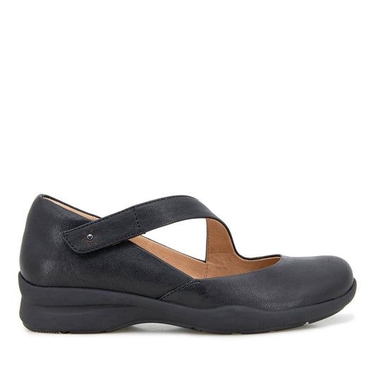 Jambu Featured - Treva Black